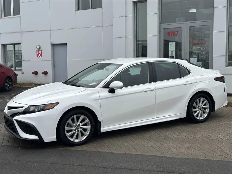 toyota Camry 2023 - 3