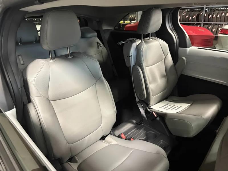 toyota Sienna Hybrid 2025 - 8
