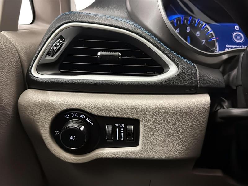 chrysler Pacifica 2021 - 34