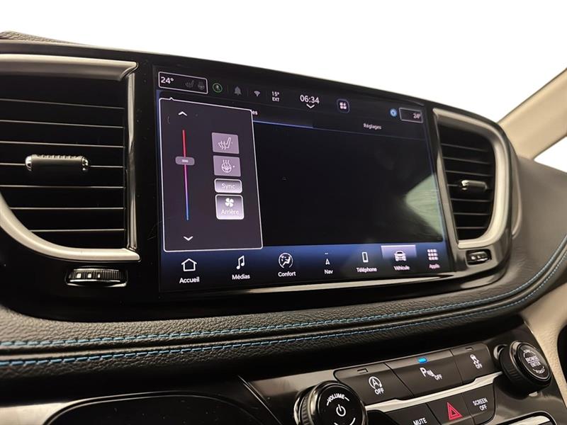 chrysler Pacifica 2021 - 43