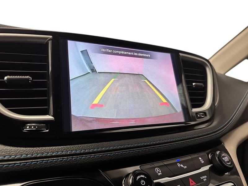 chrysler Pacifica 2021 - 45