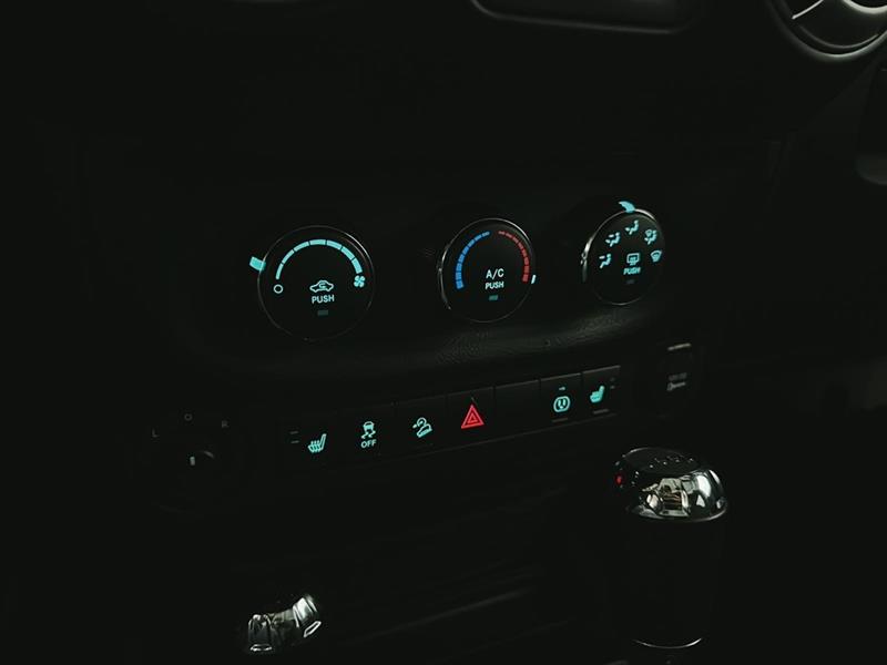 jeep Wrangler 2016 - 29