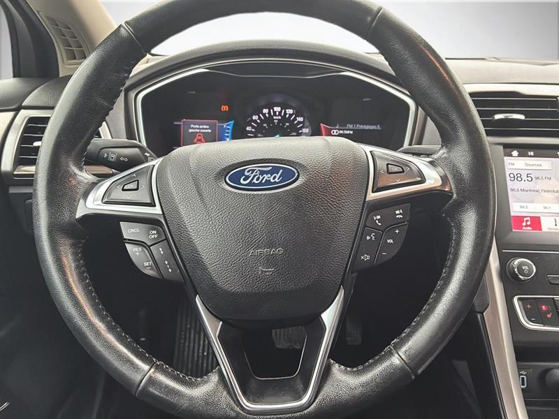 ford Fusion Energi 2019 - 11