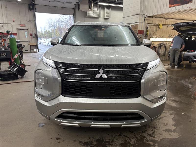 mitsubishi Outlander 2022 - 2