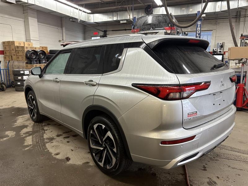 mitsubishi Outlander 2022 - 4