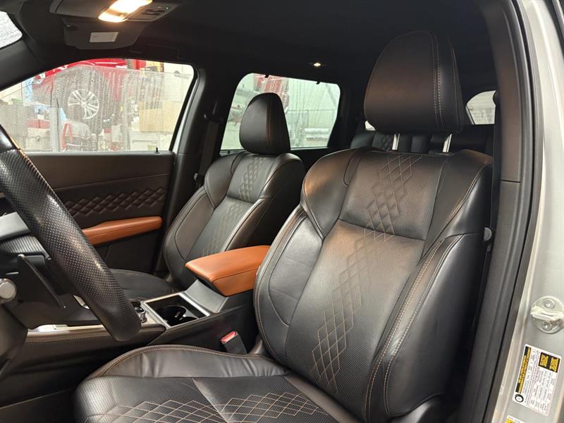 mitsubishi Outlander 2022 - 8