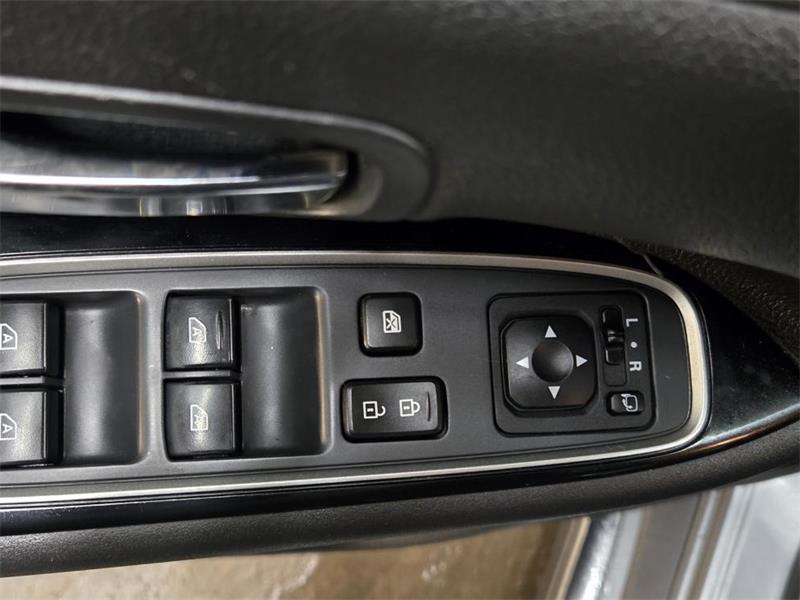 mitsubishi Outlander rechargeable 2022 - 11