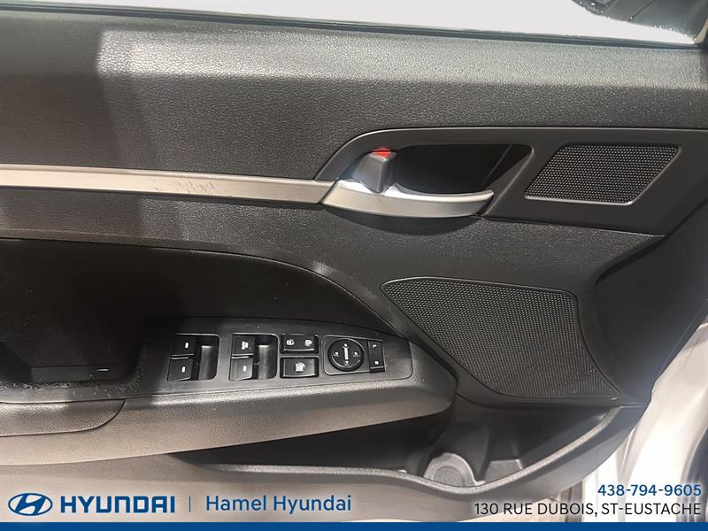 hyundai Elantra 2020 - 10