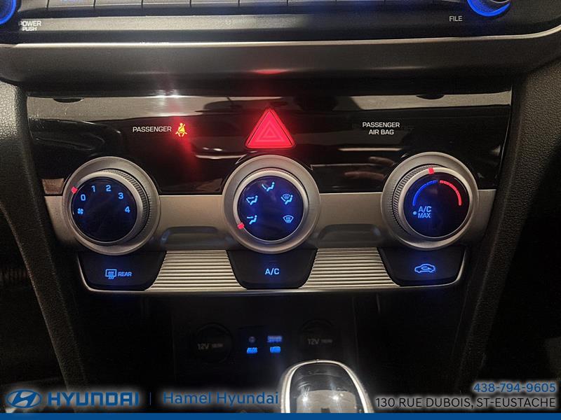 hyundai Elantra 2020 - 17