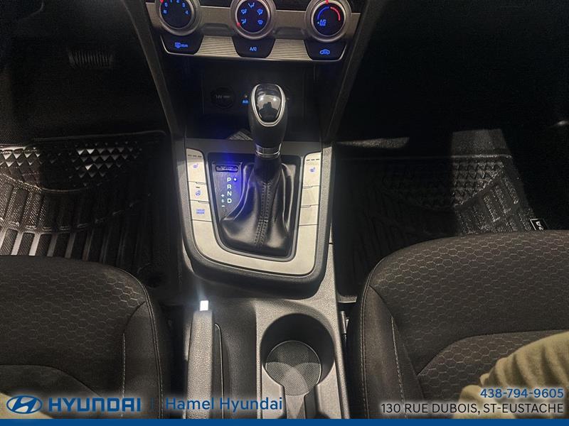 hyundai Elantra 2020 - 18