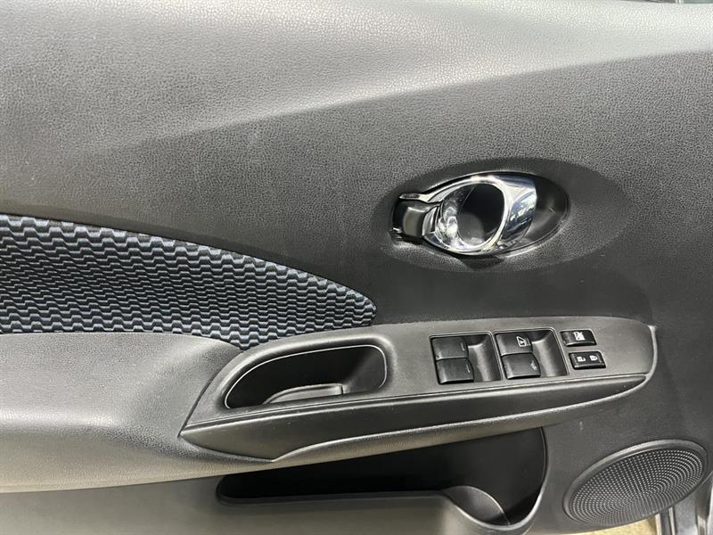 nissan Versa Note 2018 - 15