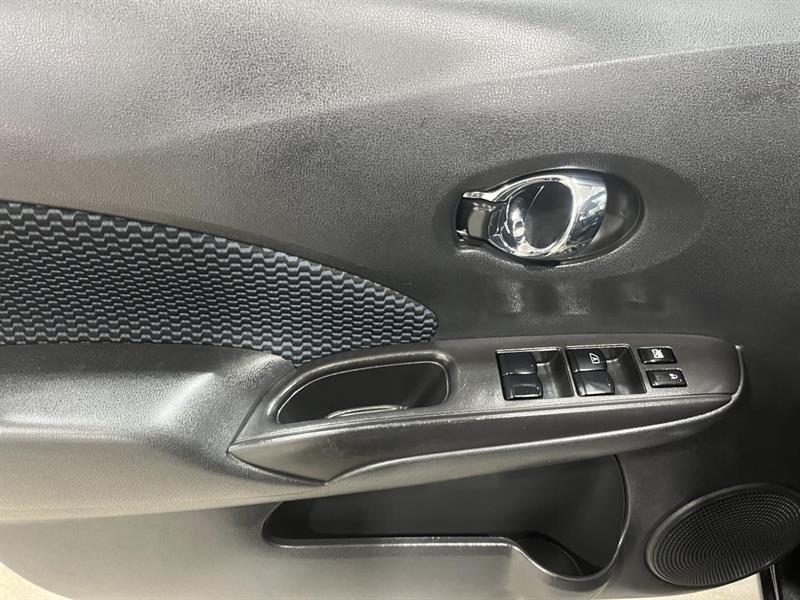 nissan Versa Note 2018 - 15