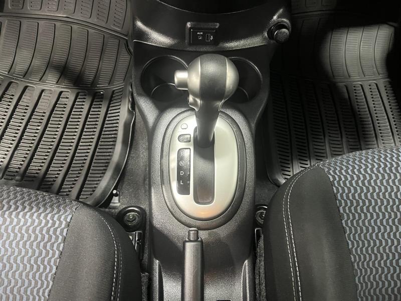 nissan Versa Note 2018 - 21