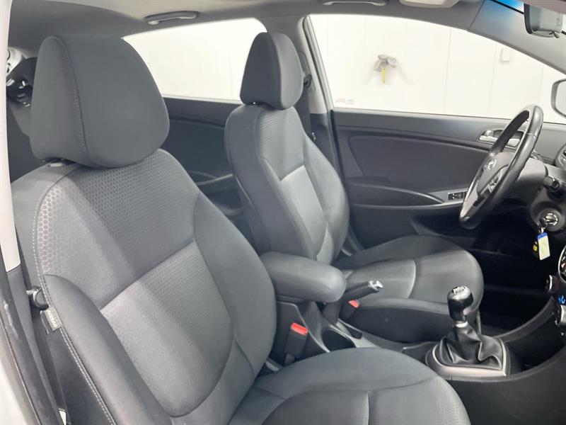 hyundai Accent 2017 - 19