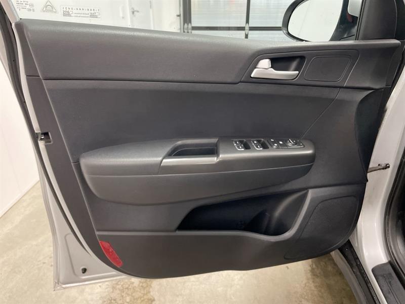 kia Sportage 2017 - 12