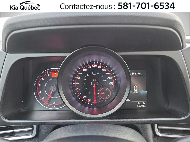 hyundai Elantra 2022 - 16