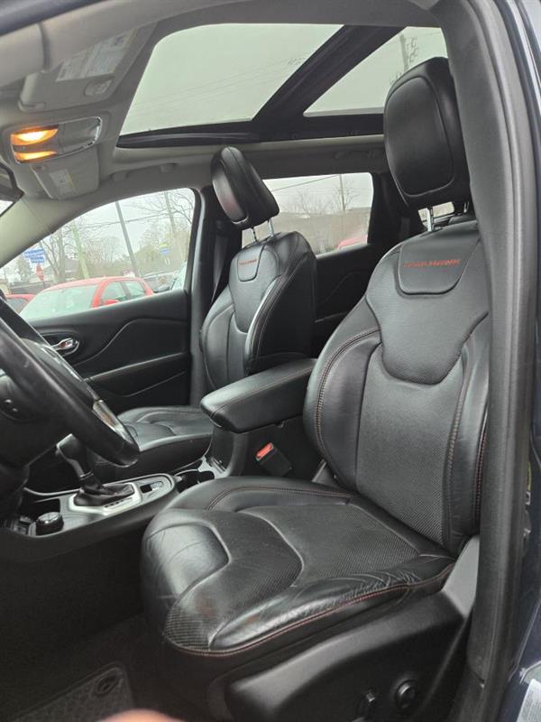 jeep Cherokee 2017 - 16