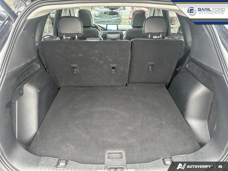 ford Escape Hybrid 2022 - 11