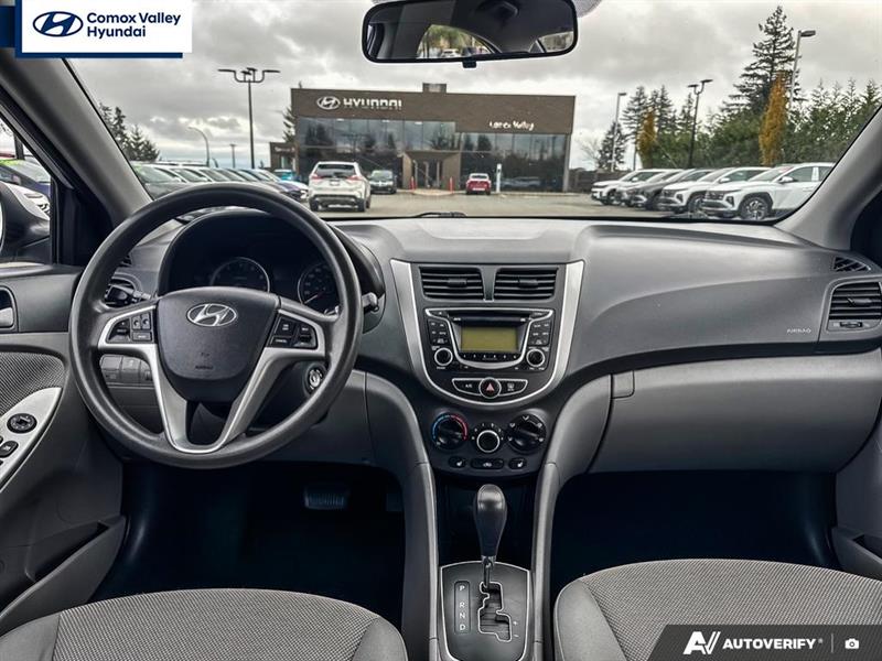 hyundai Accent 2013 - 12