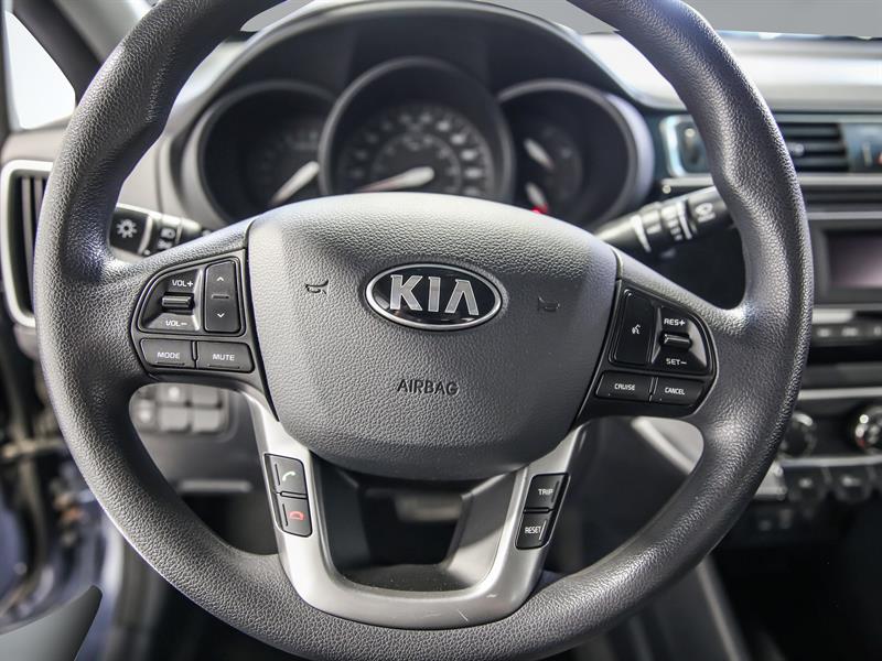 kia Rio 2016 - 12