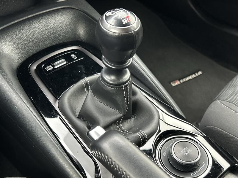 toyota GR Corolla 2023 - 27