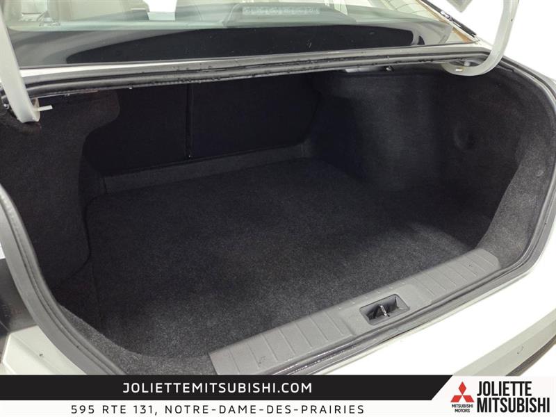 nissan Sentra 2022 - 28