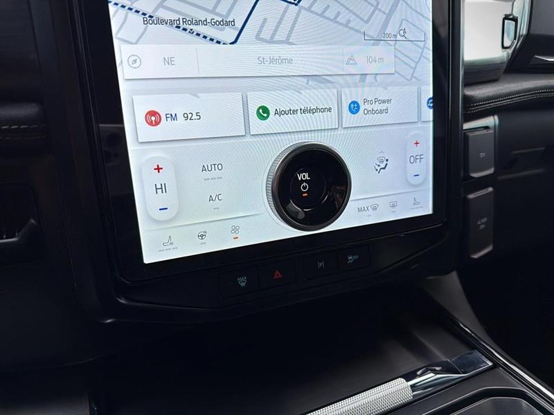 ford F-150 Lightning 2024 - 19