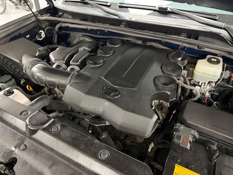 toyota 4Runner 2020 - 24