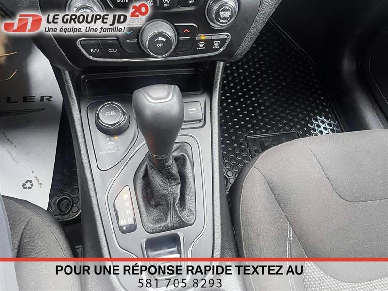 jeep Cherokee 2021 - 11