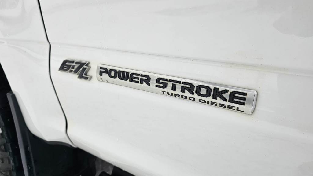 ford F-250 2022 - 16