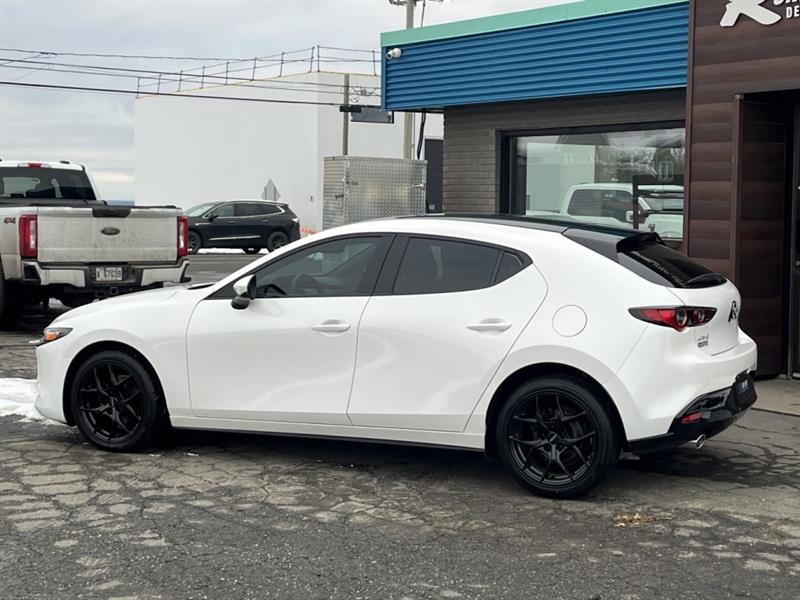 mazda Mazda3 Sport 2023 - 13