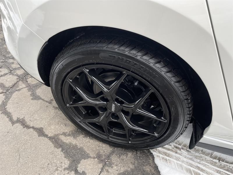 mazda Mazda3 Sport 2023 - 17