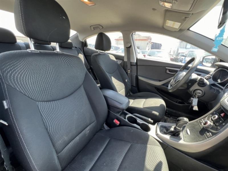 hyundai Elantra 2015 - 18