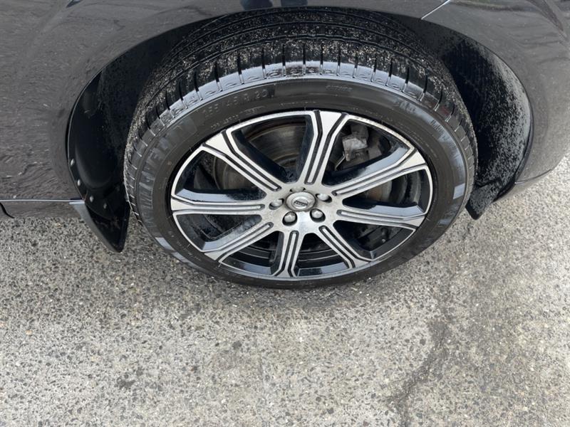 volvo XC60 2019 - 8