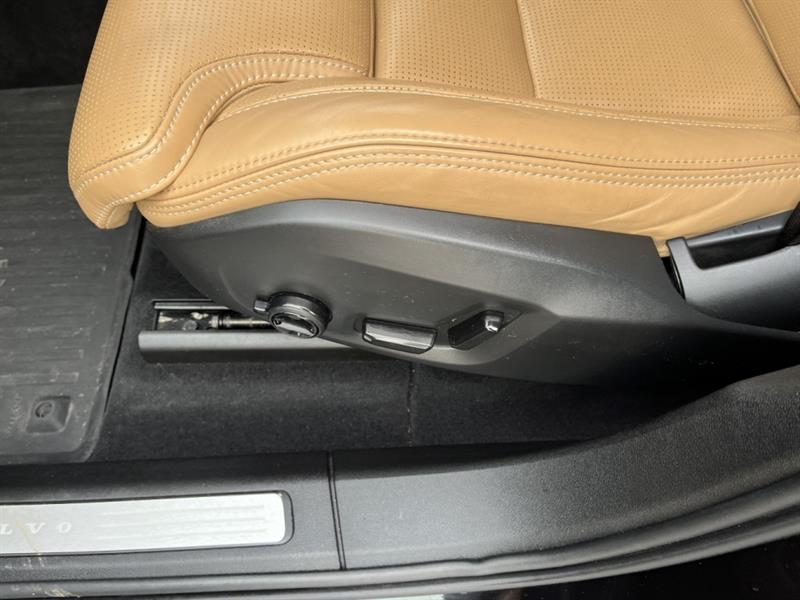 volvo XC60 2019 - 18