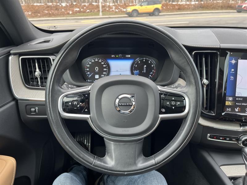 volvo XC60 2019 - 31
