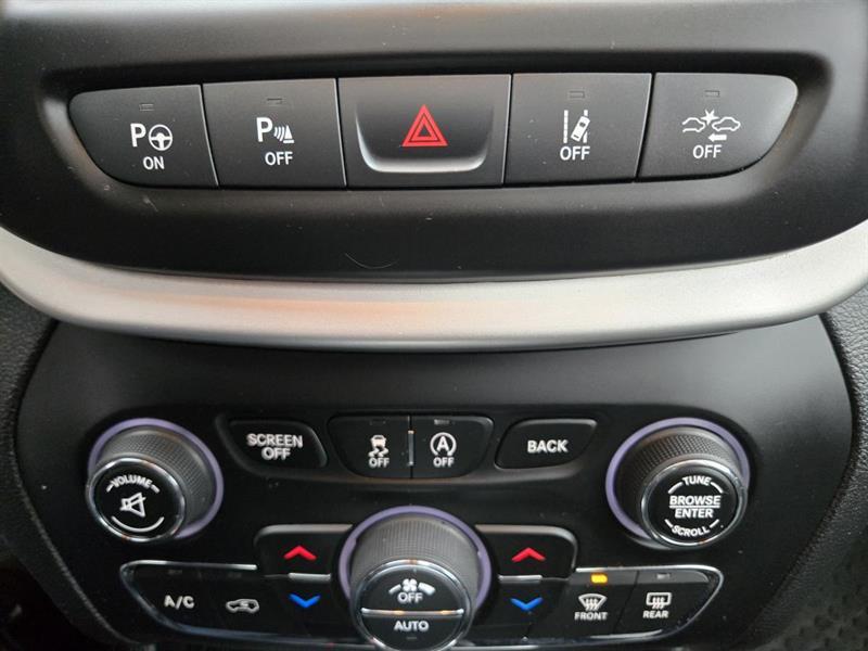 jeep Cherokee 2017 - 24