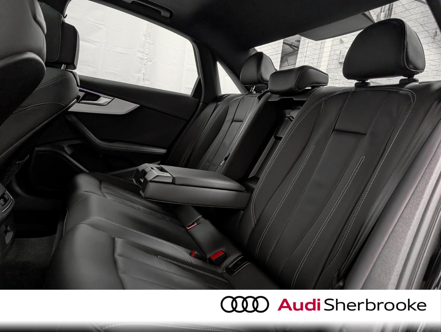 audi berline A4 2025 - 11