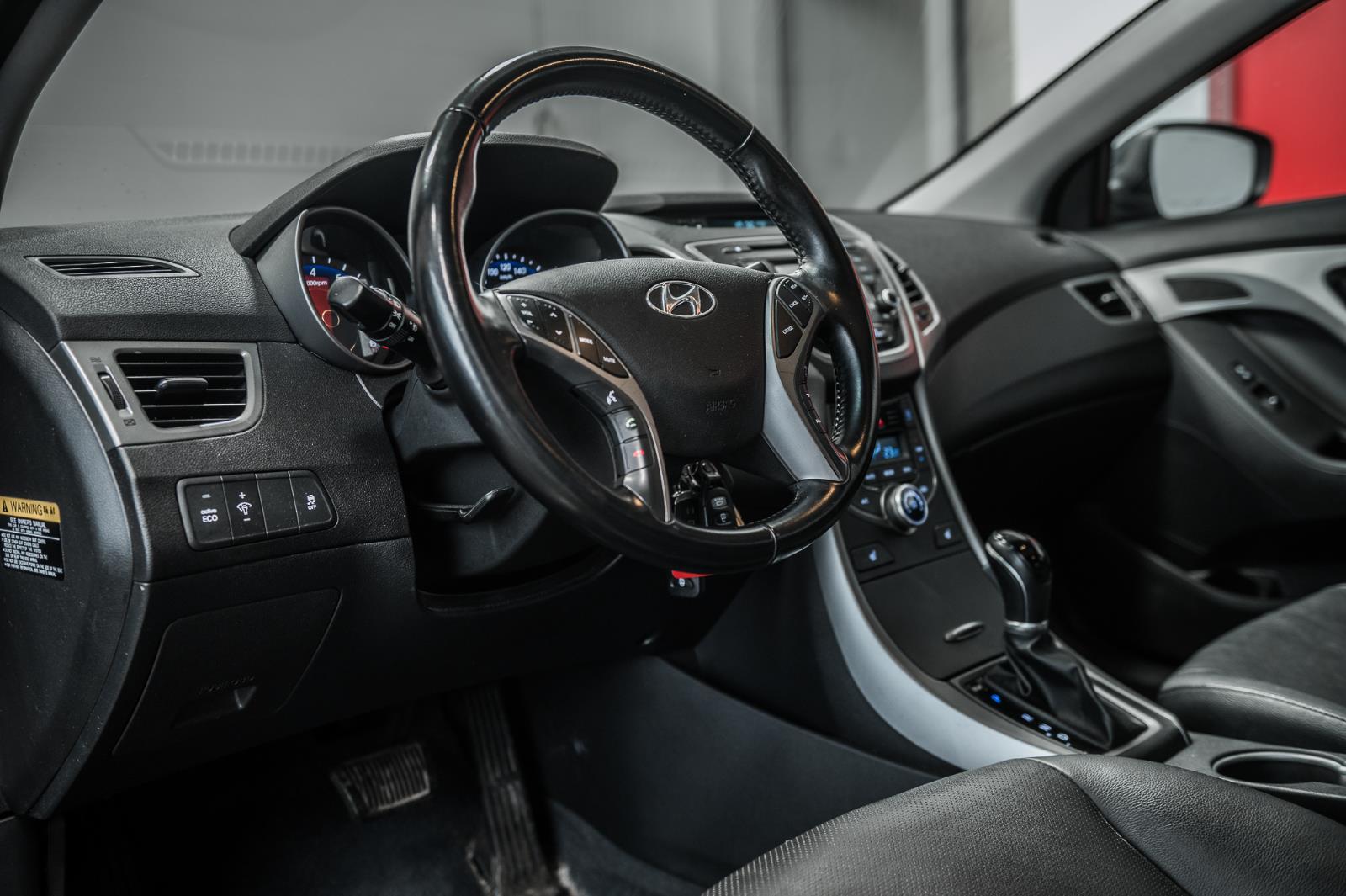 hyundai Elantra 2014 - 15