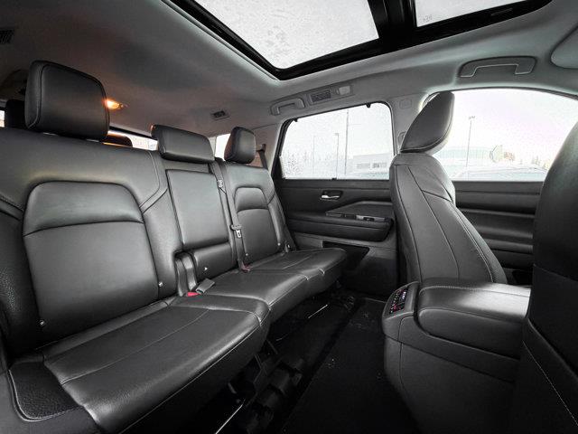 nissan Pathfinder 2022 - 25