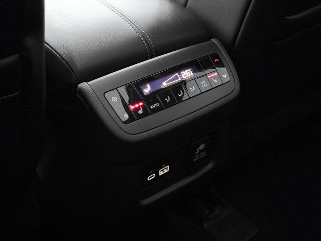 nissan Pathfinder 2022 - 26