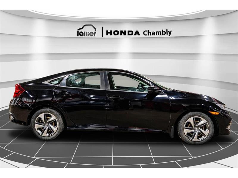 honda Civic 2019 - 8