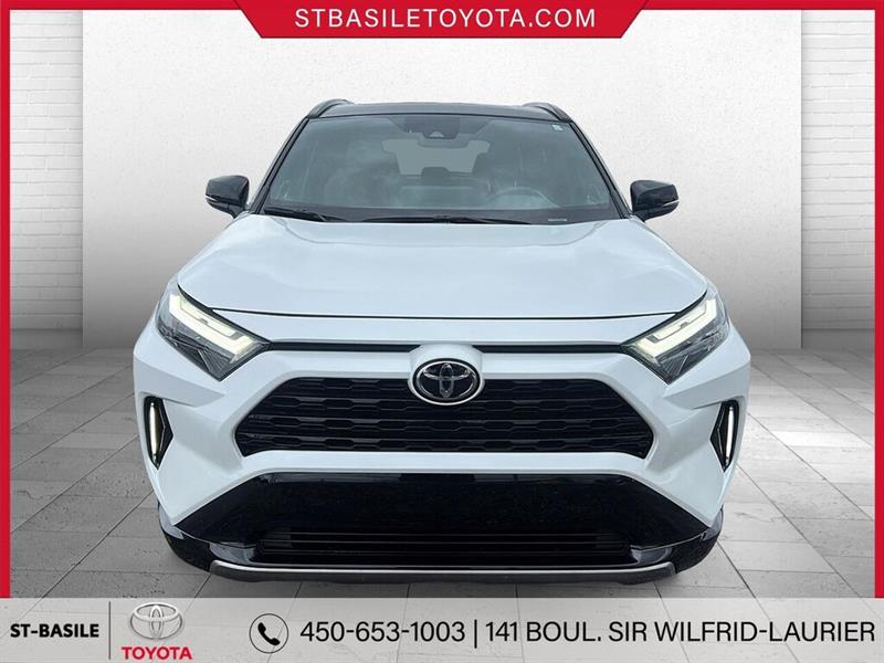 toyota RAV4 2025 - 2