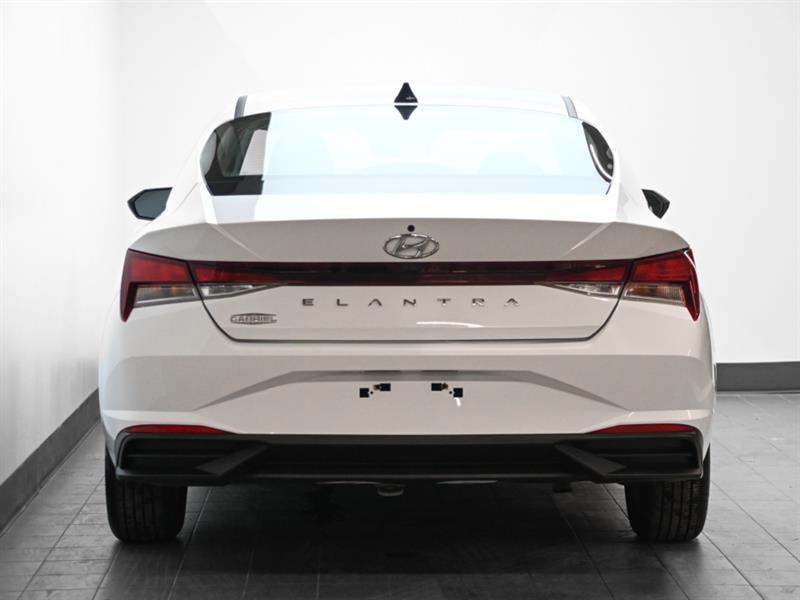 hyundai Elantra 2022 - 3