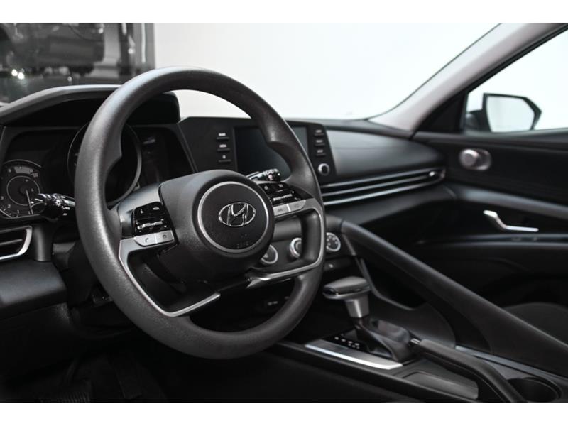 hyundai Elantra 2022 - 9