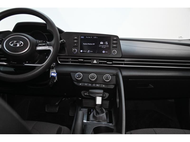 hyundai Elantra 2022 - 20