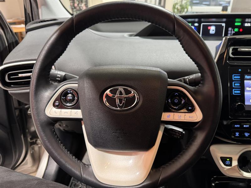 toyota Prius Prime 2019 - 17