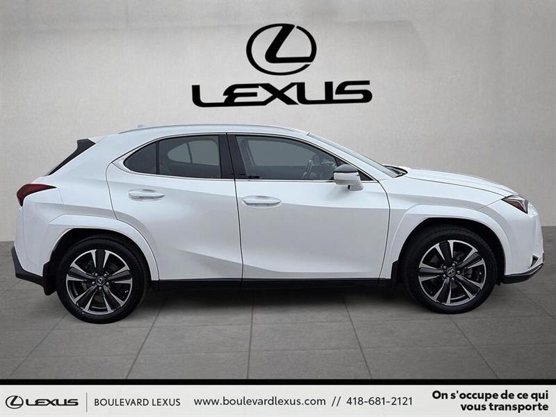 lexus UX 2023 - 3