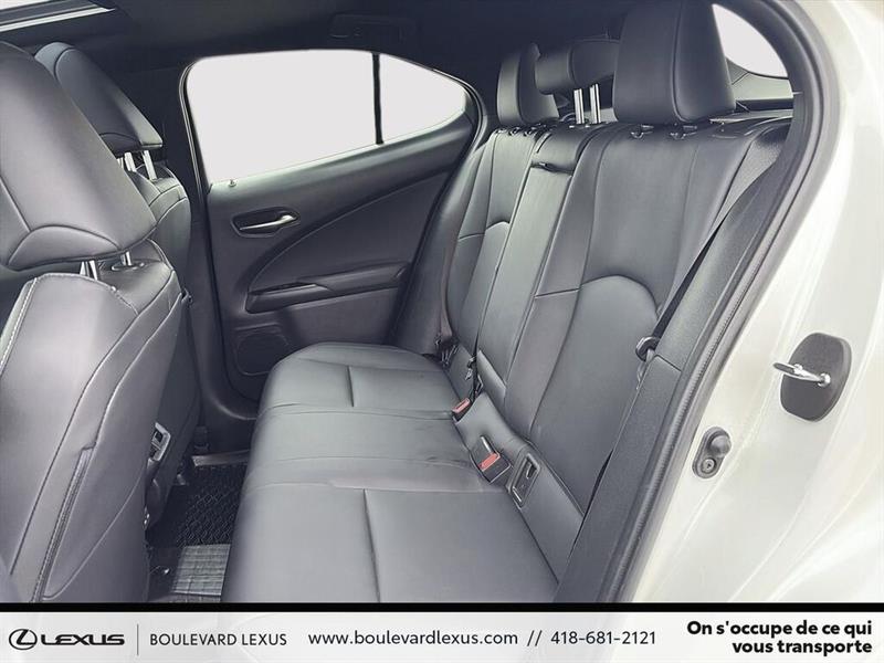 lexus UX 2023 - 20