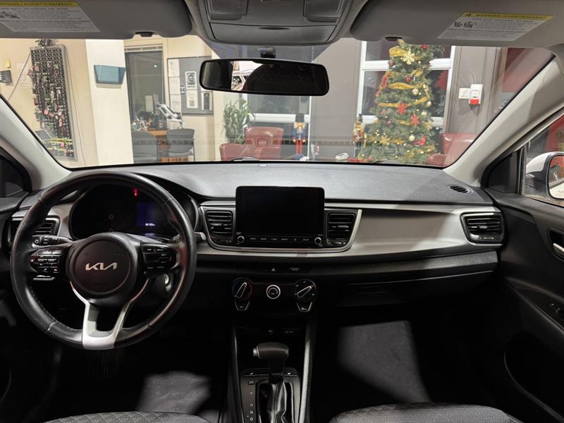 kia Rio 2022 - 25